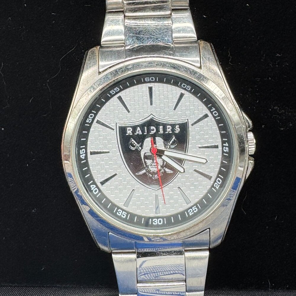 Vintage Game Time Men's Raiders Dress Quartz Watch 44mm Round Silver Tone Metal